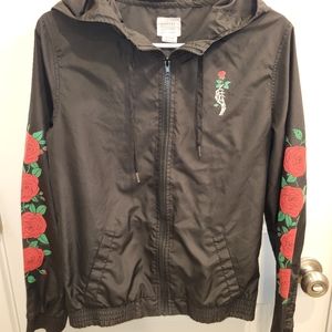 Empyre wind breaker